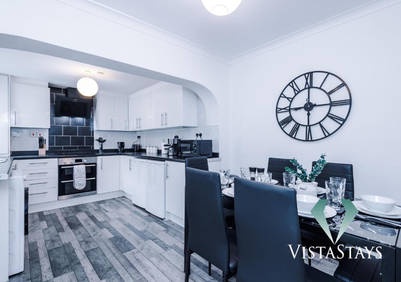 Modern Central 3 Bed With Pool Table And Parking Manchester Exterior photo